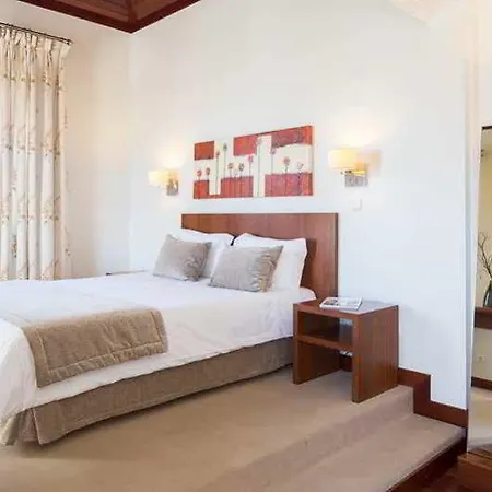 Hotel Amoras 4*