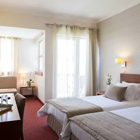 Amoras Hotel 4*